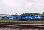 CSX 811 still in Conrail Quality Paint